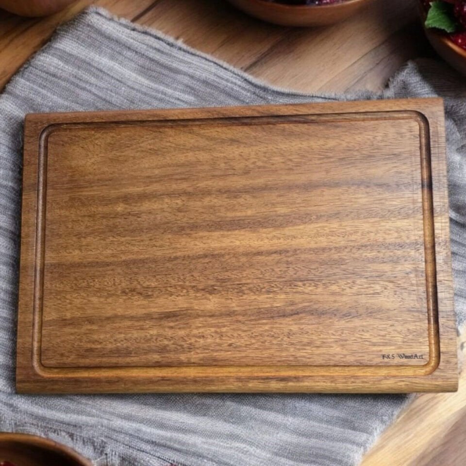 İroko Ağacı Tek Parça - Yekpare - Masİf Doğal Ağaç Ahşap Büyük Boy 40 X 27,5 Cm Oluklu Kesme Tahtası