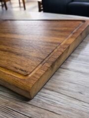 İroko Ağacı Tek Parça - Yekpare - Masİf Doğal Ağaç Ahşap Büyük Boy 40 X 27,5 Cm Oluklu Kesme Tahtası