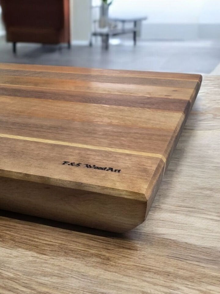 Ceviz Ağacı 55 X 35 Cm 4 Cm Kalın Özel Büyük Boy Ayaklı Şef Tahtası Kesme Tahtası