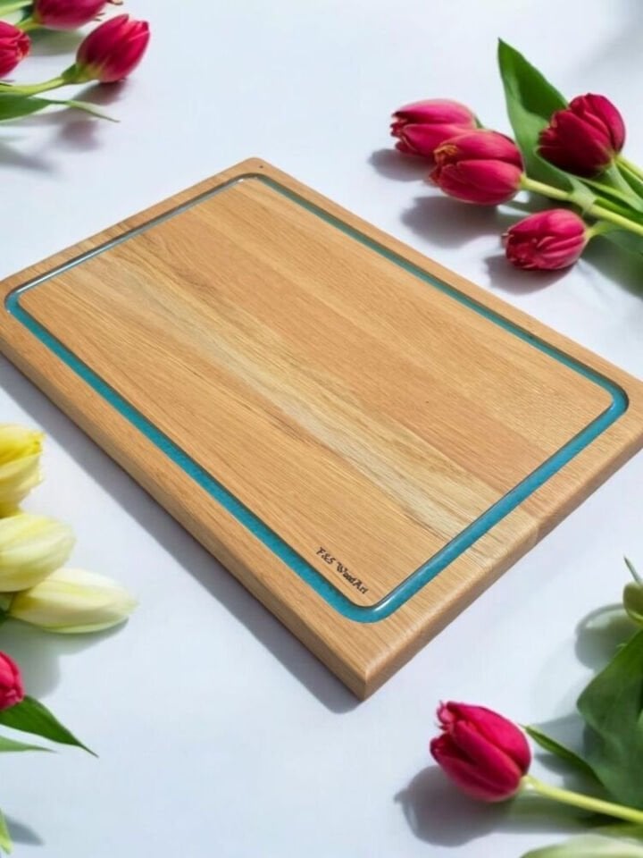 Meşe Ağacı - Turkuaz Epoksi Oluklu Kesme Tahtası 39 Cm