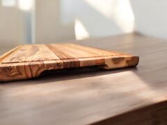 Zeytin Ağacı 40 X 27,5 Cm Oluklu Özel Kenar, Şef Tahtası - Kesme Tahtası - Sunumluk
