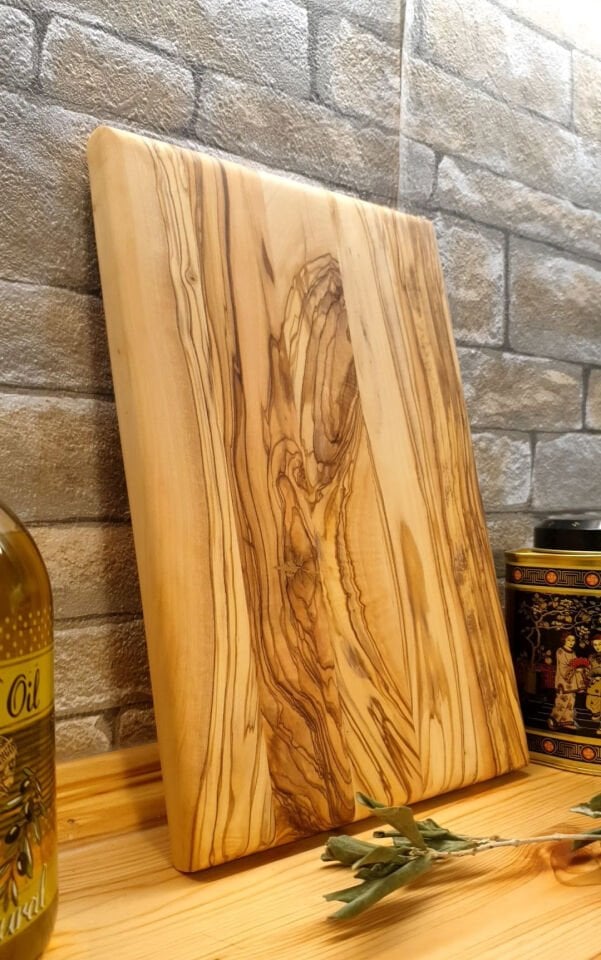 Zeytin Ağacı Kesme Sunum Tahtası - Özel Kenar 30 X 20 Cm