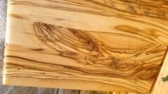 Zeytin Ağacı Kesme Tahtası - Özel Kenar 40 Cm