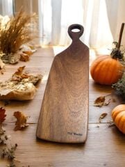 Saplı Koyu Ceviz Kesme Tahtası Peynir şarap Sunum Mdl 18 Tek Parça 48 Cm Masif Ahşap Eksiz Saplı Koyu Ceviz Kesme Tahtası Peynir şarap Sunum Mdl 18