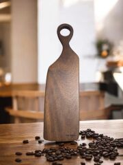 Saplı Koyu Ceviz Kesme Tahtası Peynir şarap Sunum Mdl 18 Tek Parça 48 Cm Masif Ahşap Eksiz Saplı Koyu Ceviz Kesme Tahtası Peynir şarap Sunum Mdl 18