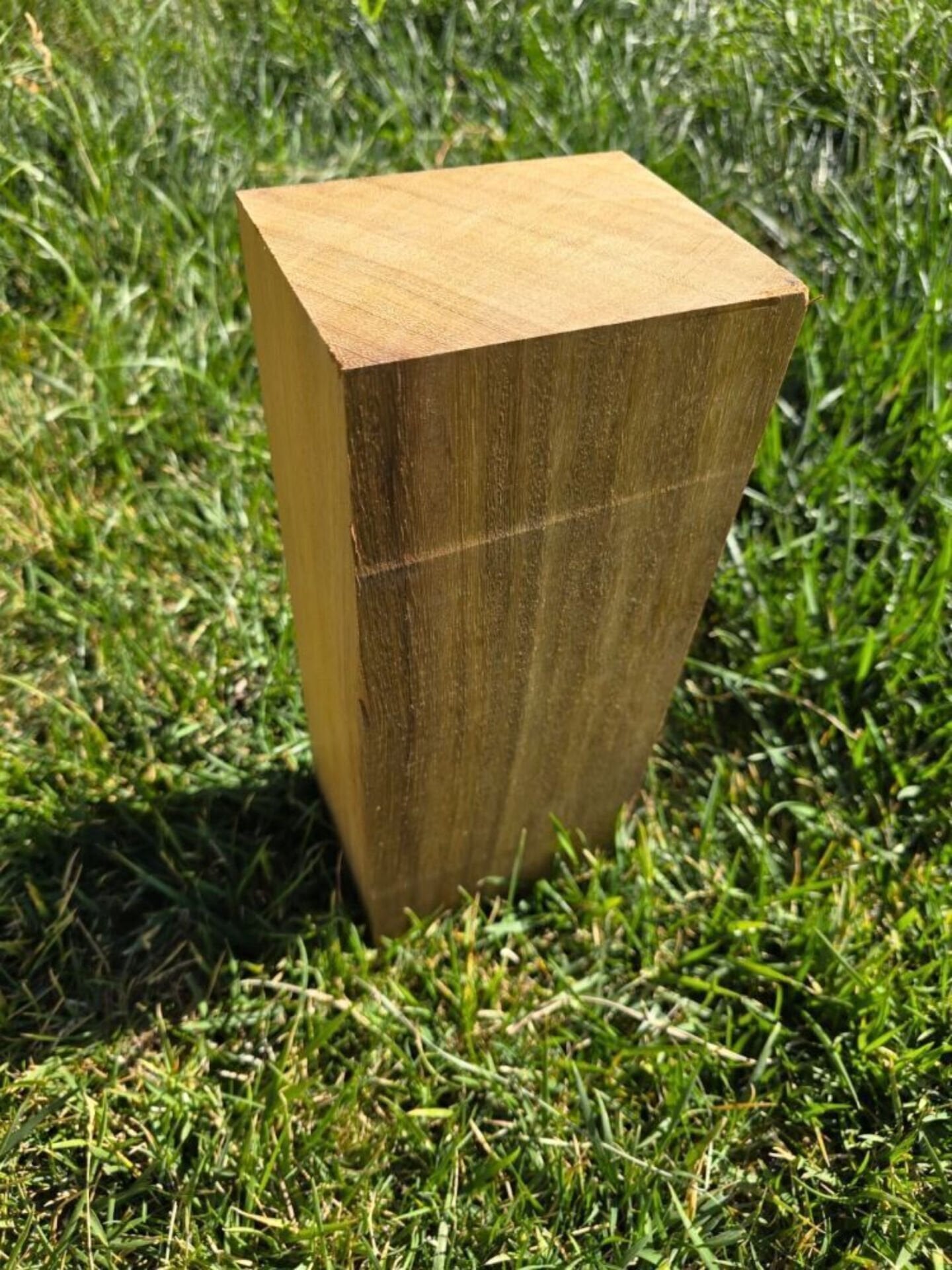 İroko ağacı 39,5 X 13,5 X 9,5 Cm 1 Adet Silinmiş Kereste - Kendin Yap!