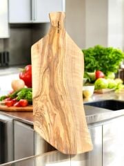 42 X 15 Cm Doğal Zeytin Ağacı Eksiz Tek Parça El Yapımı Saplı Kesme Sunum Tahtası
