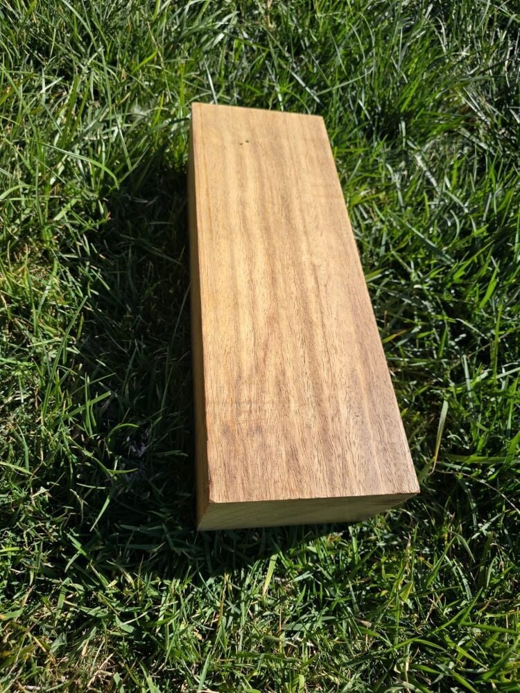 İroko 62 X 10,5 X 11,5 cm 1 Adet Silinmiş Kereste - Kendin Yap!