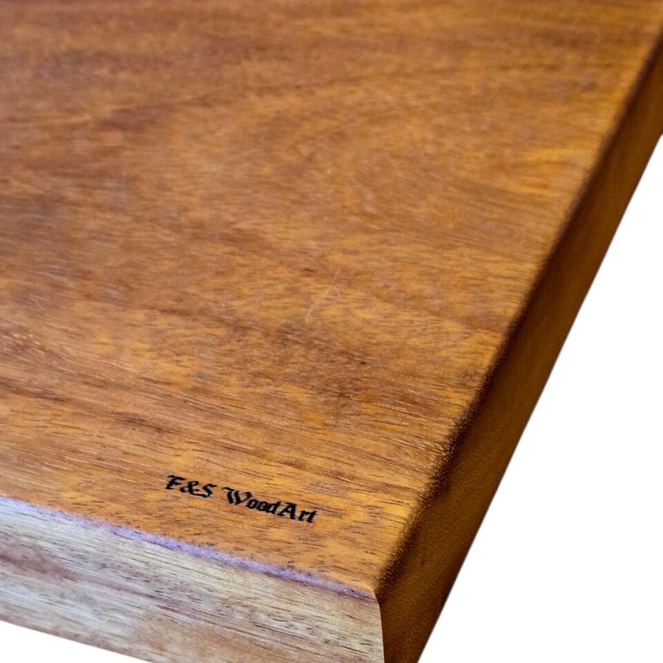 Büyük boy 50 x 35 x 4,5 cm İROKO ağacı tezgah üstü kesme tahtası